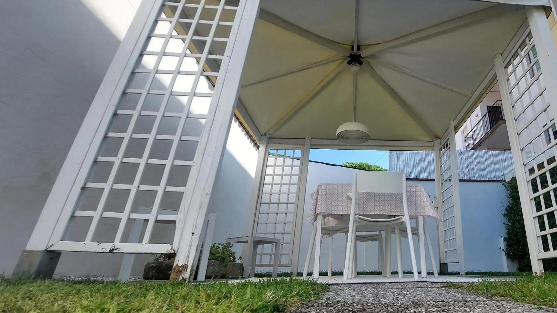 Minzoni94 - Twobedroom+Garden Lido di Camaiore 0*,  Italy